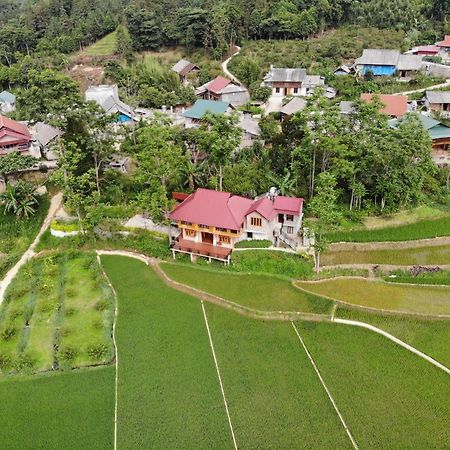 Bac Ha Threeland Homestay מראה חיצוני תמונה