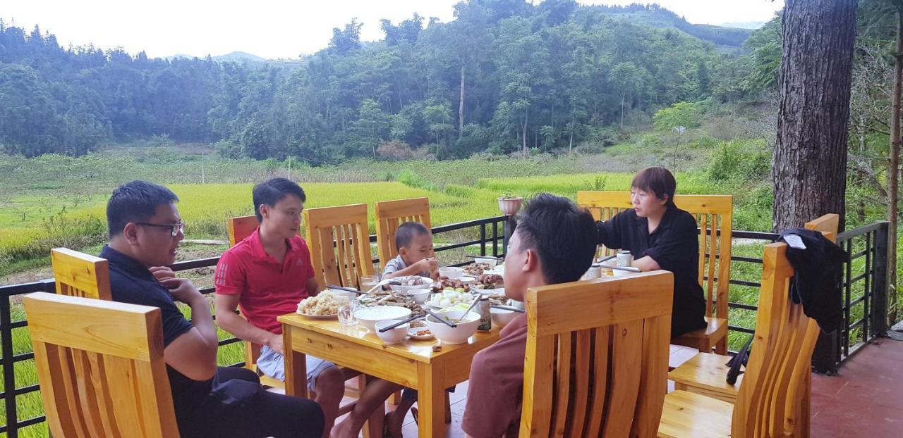 Bac Ha Threeland Homestay מראה חיצוני תמונה