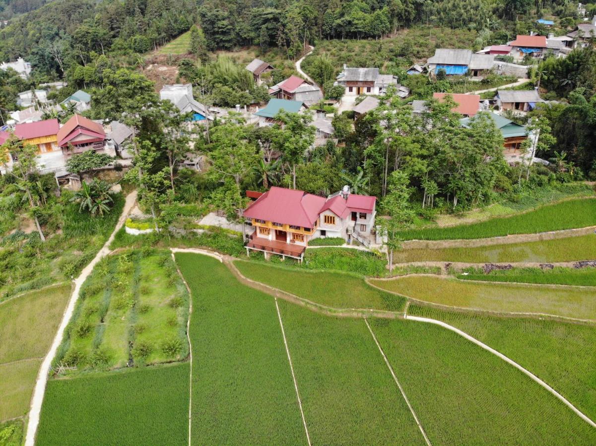 Bac Ha Threeland Homestay מראה חיצוני תמונה