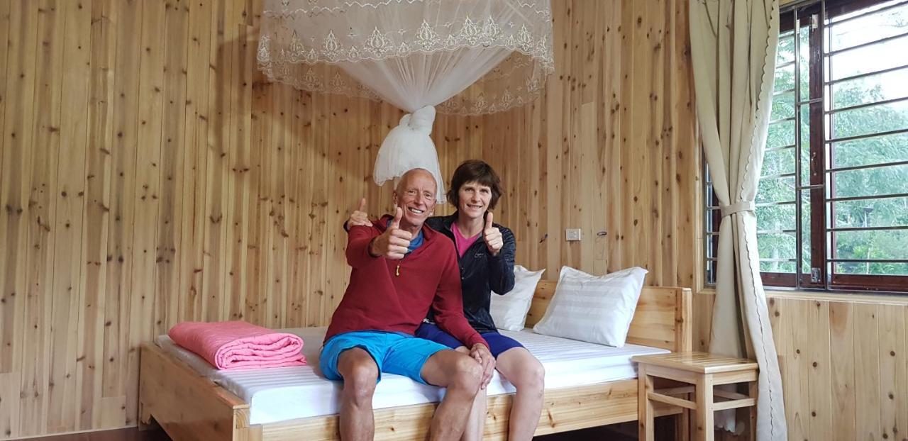Bac Ha Threeland Homestay מראה חיצוני תמונה