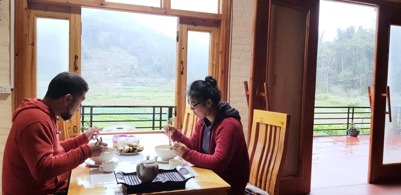Bac Ha Threeland Homestay מראה חיצוני תמונה